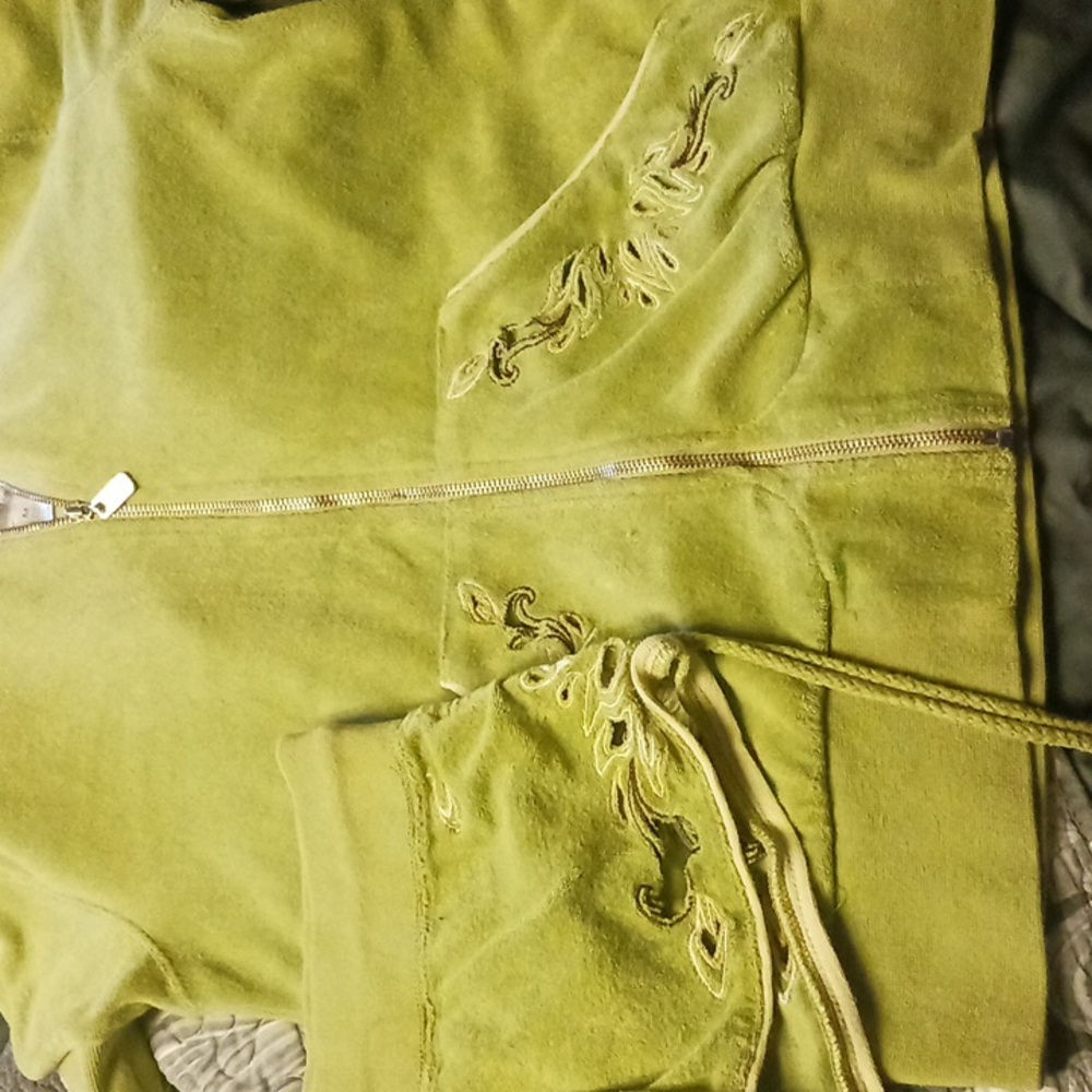 Green Embroidered Zip-Up Hoodie and Shorts Set ONEILL